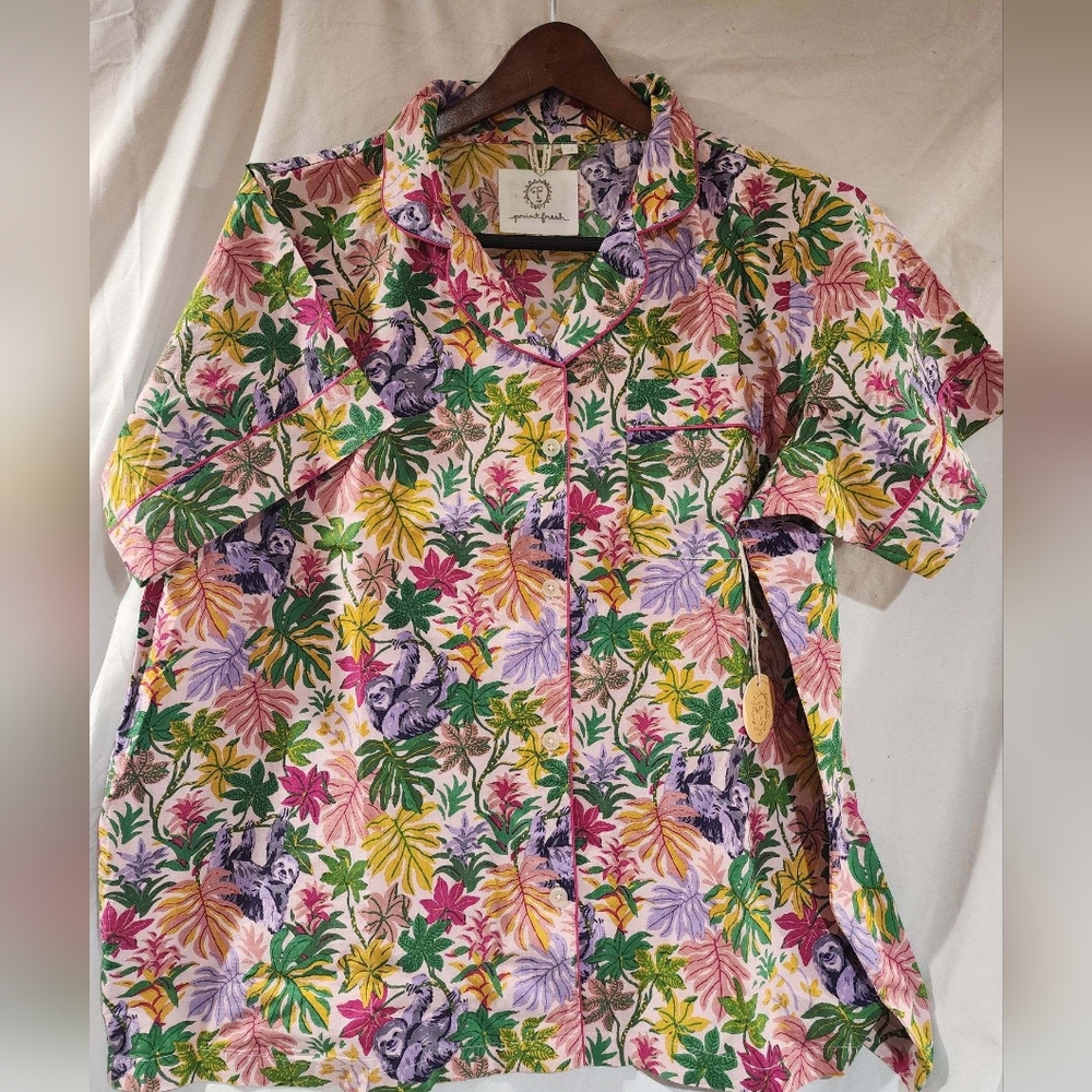 NWT Printfresh Snoozing Sloths Short Sleeve Top